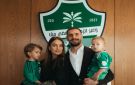 أنباء عن انفصال لاعب الأهلي ديميرال عن زوجته - sa