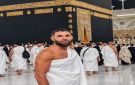 كريم بنزيما يؤدي مناسك العمرة - sa