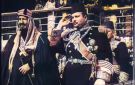 لقاء تاريخي بين الملك عبدالعزيز والملك فاروق بالقاهرة عام 1946 .. فيديو