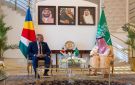 السعودية وسيشل تبحثان العلاقات الثنائية وفرص تعزيزها وتطويرها
