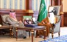 نائب أمير المدينة يؤكد على توسيع فرص الكفاءات الوطنية