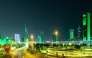 البحرين تزدان باللون الأخضر احتفاء باليوم الوطني السعودي الـ 96