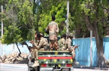 مقتل 7 أشخاص في هجوم نفذته حركة الشباب على سجن صومالي شديد الحراسة مقتل 7 أشخاص في هجوم نفذته حركة الشباب على سجن صومالي شديد الحراسة