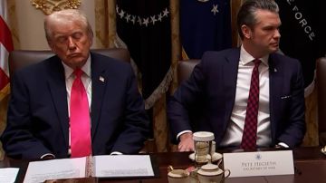 ترامب: الصوماليون دمروا أمريكا.. وإلهان عمر كارثة ترامب: الصوماليون دمروا أمريكا.. وإلهان عمر كارثة