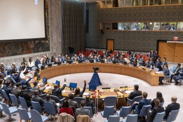 دولتان عربيتان تدعوان مجلس الأمن لجلسة طارئة لبحث الاعتداءات الإسرائيلية على سوريا دولتان عربيتان تدعوان مجلس الأمن لجلسة طارئة لبحث الاعتداءات الإسرائيلية على سوريا