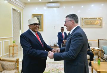 وزير خارجية صومالي لاند لا يستبعد إقامة قاعدة عسكرية لإسرائيل في الإقليم وزير خارجية صومالي لاند لا يستبعد إقامة قاعدة عسكرية لإسرائيل في الإقليم