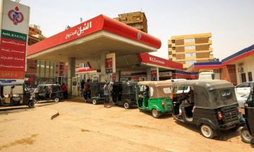 بنك السودان يرفع الاحتكار عن الوقود ويفتح الإستيراد للمصارف التجارية