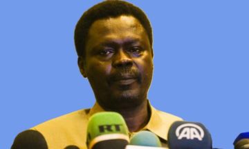 مناوي يتبرأ من اتهام حكومة جنوب السودان بالمشاركة في معارك الفاشر مناوي يتبرأ من اتهام حكومة جنوب السودان بالمشاركة في معارك الفاشر
