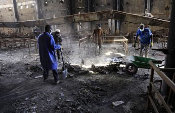 أطباء السودان: الدعم السريع يقصف مستشفى الفاشر ويسقط 12 قتيلا أطباء السودان: الدعم السريع يقصف مستشفى الفاشر ويسقط 12 قتيلا