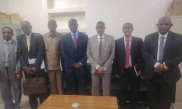 اللجنة الوطنية للتحقيق في جرائم وانتهاكات القانون الوطني و القانون الدولي الإنساني تستقبل مبعوث الاتحاد الأفريقي للابادة الجماعية اللجنة الوطنية للتحقيق في جرائم وانتهاكات القانون الوطني و القانون الدولي الإنساني تستقبل مبعوث الاتحاد الأفريقي للابادة الجماعية