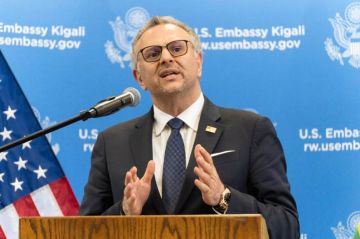 مسعد بولس يدعو أطراف النزاع بالسودان للموافقة على هدنة إنسانية لمدة 3 أشهر مسعد بولس يدعو أطراف النزاع بالسودان للموافقة على هدنة إنسانية لمدة 3 أشهر