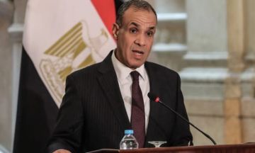 وزير الخارجية المصري: تقسيم السودان خط أحمر ولن نسمح بحدوثه