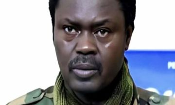 مناوي : تقسيم البلاد تحت مظلة الهدنة الإنسانية .. بين القبول والرفض مناوي : تقسيم البلاد تحت مظلة الهدنة الإنسانية .. بين القبول والرفض