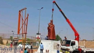 البرهان يوجه بإزالة تمثاله في أمدرمان