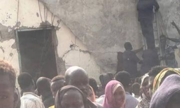 تفاصيل جديدة.. إصابة ثلاثة نازحين في إنهيار مدرسة البحر الأحمر ببورتسودان