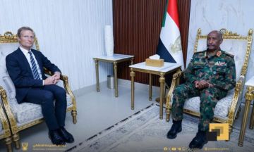 البرهان يدعو الوكالات الأممية للنظر في فظائع المليشيا بالفاشر البرهان يدعو الوكالات الأممية للنظر في فظائع المليشيا بالفاشر