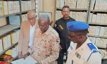 والي الخرطوم يوجه بحملات لحجز العربات الحكومية المخالفة