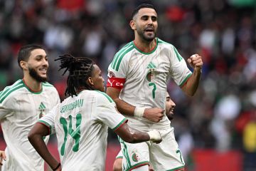 كأس إفريقيا.. منتخب الجزائر يفوز على السودان وسط تألق رياض محرز