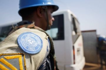 مستشار ترامب: الولايات المتحدة تدين الهجوم على القاعدة الأممية في السودان مستشار ترامب: الولايات المتحدة تدين الهجوم على القاعدة الأممية في السودان