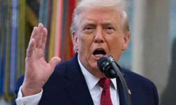 دونالد ترامب يعلن حظرا كاملا على ناقلات النفط الفنزويلية