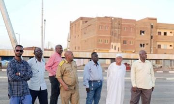 تجهيزات لبدء العمل بموقف شندي بالسوق المركزي شمبات..