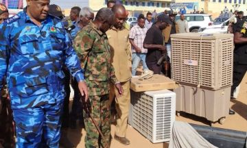 وقف عليها والي الخرطوم وأعضاء لجنة أمن الولاية .. تطويق مربعات دار السلام بامبدة والقبض على كميات كبيرة من المنهوبات