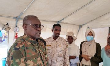 والي الخرطوم يتفقد مراكز العزل لمرضى الكوليرا بجبل أولياء وارتفاع نسبة التعافي إلى ٩٩٪ بمستشفى بشاير وبنسبة ٩٠٪ بالمستشفى التركي بالكلاكلة