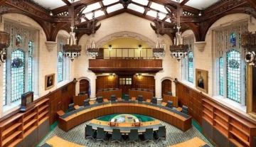 المحكمة العليا في بريطانيا تغرم الإمارات 262 ألف جنيها لصالح إمرأة بتهمة الإتجار بالبشر