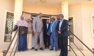 وزير الزراعة والري يتفقد مباني الوزارة بالخرطوم