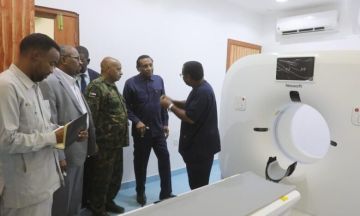 رئيس الوزراء يشيد بمستوى الخدمات الطبية والصحية التي يقدمها مستشفى حاج الصافي التعليمي ببحري