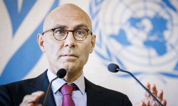 فولكر يصل إلي بورتسودان