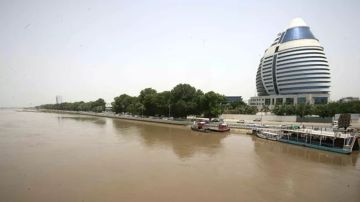 بقايا جنرال بريطاني في مستودع بالخرطوم!