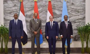 اعلان العلمين المشترك الصادر عن القمة الرباعية التشاورية بين السودان ومصر وإريتريا والصومال. اعلان العلمين المشترك الصادر عن القمة الرباعية التشاورية بين السودان ومصر وإريتريا والصومال.