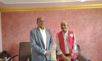 رابطة الشعوب والهلال الأحمر السوداني يتفقان على شراكة إستراتيجية لتعزيز العمل البيئي والإنساني رابطة الشعوب والهلال الأحمر السوداني يتفقان على شراكة إستراتيجية لتعزيز العمل البيئي والإنساني