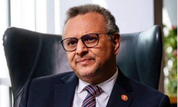 مسعد بولس: سعيد بحضور مأدبة غداء أقامها السيسي في مدينة العلمين بحضور البرهان مسعد بولس: سعيد بحضور مأدبة غداء أقامها السيسي في مدينة العلمين بحضور البرهان