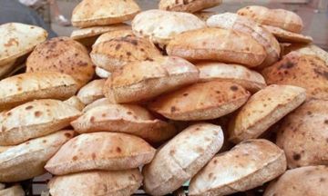 رئيس اتحاد المخابز بالخرطوم يتوقع أن يصبح سعر الرغيفة الواحدة ألف جنيه رئيس اتحاد المخابز بالخرطوم يتوقع أن يصبح سعر الرغيفة الواحدة ألف جنيه