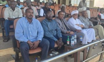 وزير الشباب والرياضة يدشن عودة دوري الأضواء بالخرطوم بعد غياب وزير الشباب والرياضة يدشن عودة دوري الأضواء بالخرطوم بعد غياب