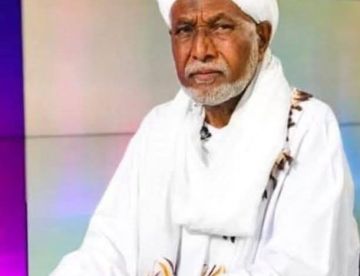 حاكم إقليم دارفور يقبل استقالة نائبه د. محمد عيسى عليو حاكم إقليم دارفور يقبل استقالة نائبه د. محمد عيسى عليو
