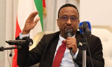 الحكومة تؤكد عودتها الكاملة إلى الخرطوم.. ولقاء حاشد للإعيسر مع الجالية السودانية بالكويت يعكس التفافا وطنيا واسعا