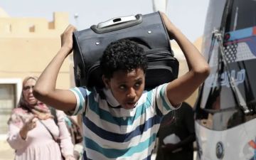 ما الذي يحدث مع اللاجئين السودانيين والسوريين في مصر؟ ما الذي يحدث مع اللاجئين السودانيين والسوريين في مصر؟