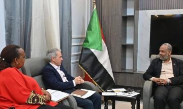 وزير الصحة يبحث مع الـ UNDP دعم القطاع الصحي في السودان وزير الصحة يبحث مع الـ UNDP دعم القطاع الصحي في السودان