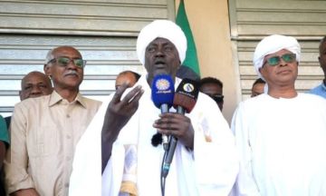 والي الخرطوم يشيد بدور الشباب في التشجير وإعمار الخرطوم