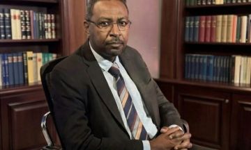 أمجد فريد يعلن قبوله منصب مستشار الشؤون السياسية والعلاقات الخارجية للبرهان