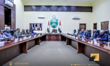 برئاسة البرهان مجلس الأمن والدفاع يعقد اجتماعه الدوري ويطمئن على الأوضاع الأمنية بالبلاد برئاسة البرهان مجلس الأمن والدفاع يعقد اجتماعه الدوري ويطمئن على الأوضاع الأمنية بالبلاد