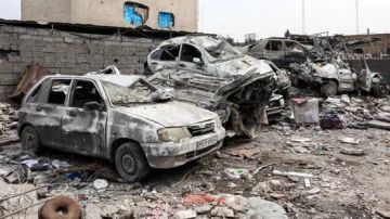 إسرائيل تهاجم غرب ووسط إيران.. وطهران تقصف مراكز أمنية ومقار شرطة إسرائيل تهاجم غرب ووسط إيران.. وطهران تقصف مراكز أمنية ومقار شرطة