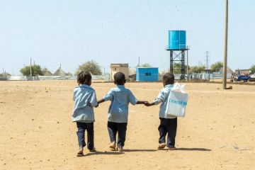 اليونيسف: أكثر من 4.3 ألف طفل قتلوا أو شوهوا منذ بداية الحرب في السودان اليونيسف: أكثر من 4.3 ألف طفل قتلوا أو شوهوا منذ بداية الحرب في السودان