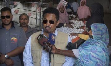 وزير الثروة الحيوانية يقف على المشروعات الإنتاجية بغرب أم درمان