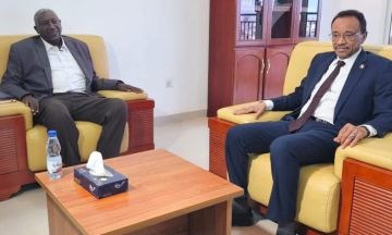 مضوي يعلن زيادات مجزية وحوافز لأساتذة الجامعات ويرفض تعطيل الدراسة مضوي يعلن زيادات مجزية وحوافز لأساتذة الجامعات ويرفض تعطيل الدراسة