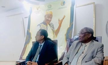 الإعيسر يقدم التعازي لأسرة الدراما في الراحل مختار بخيت (الدعيتر)