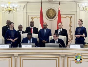بيلاروس والسودان يوقعان اتفاقية لتمويل الصادرات بيلاروس والسودان يوقعان اتفاقية لتمويل الصادرات